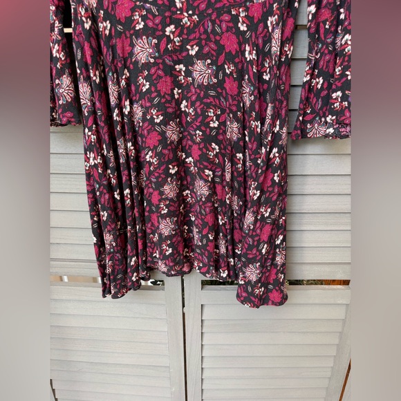 American Eagle Outfitters Floral Long Sleeve Dress - Black and Pink - Picture 5 of 7